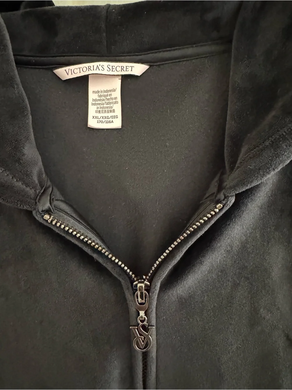 Victoria's Secret Velour Zip Up Hoodie - Y2K Style - Black XXL - Picture 6 of 11